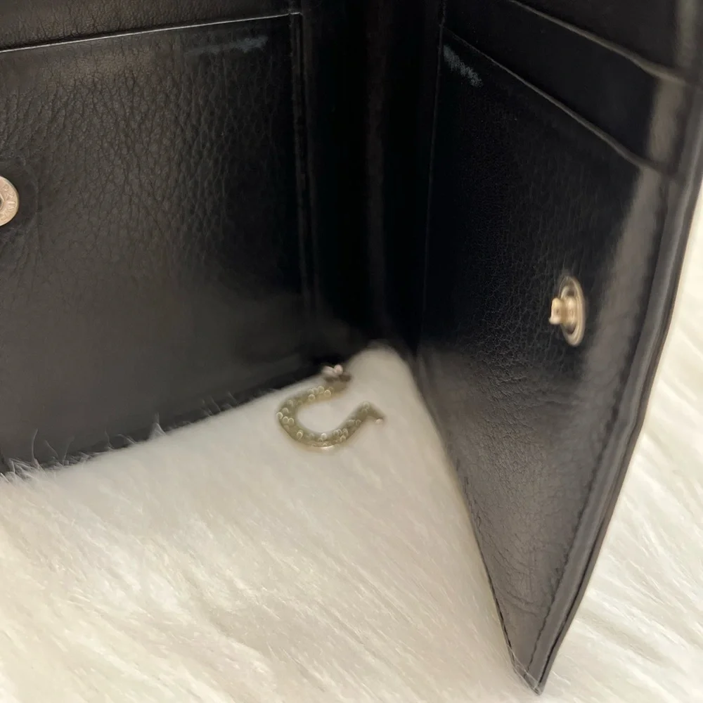PAUL SMITH - BLACK PATENT LEATHER COMPACT BIFOLD ZIP WALLET